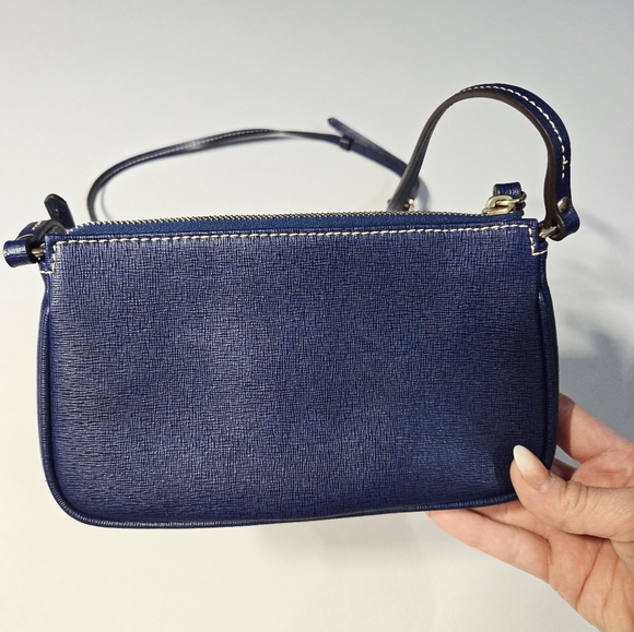 Dooney & Bourke Saffiano Lexi Crossbody Bqg Used Once Great Condition , Modern - Picture 6 of 7